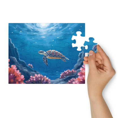 Turtle Under Water - Jigsaw puzzle with tin