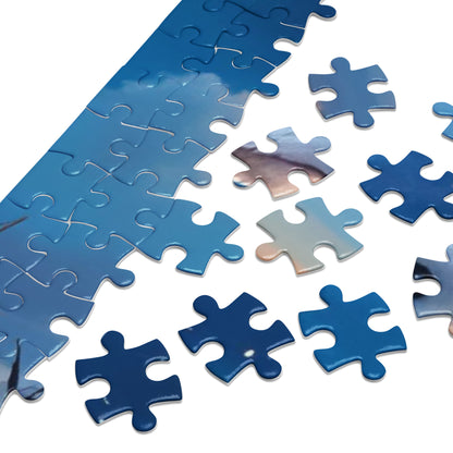 Jigsaw puzzle with tin